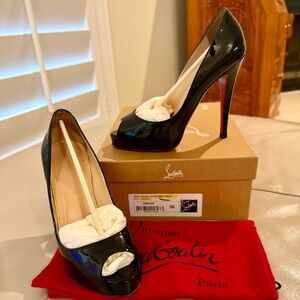 Christian Louboutin Very Prive 120 Patent Calf (Black)